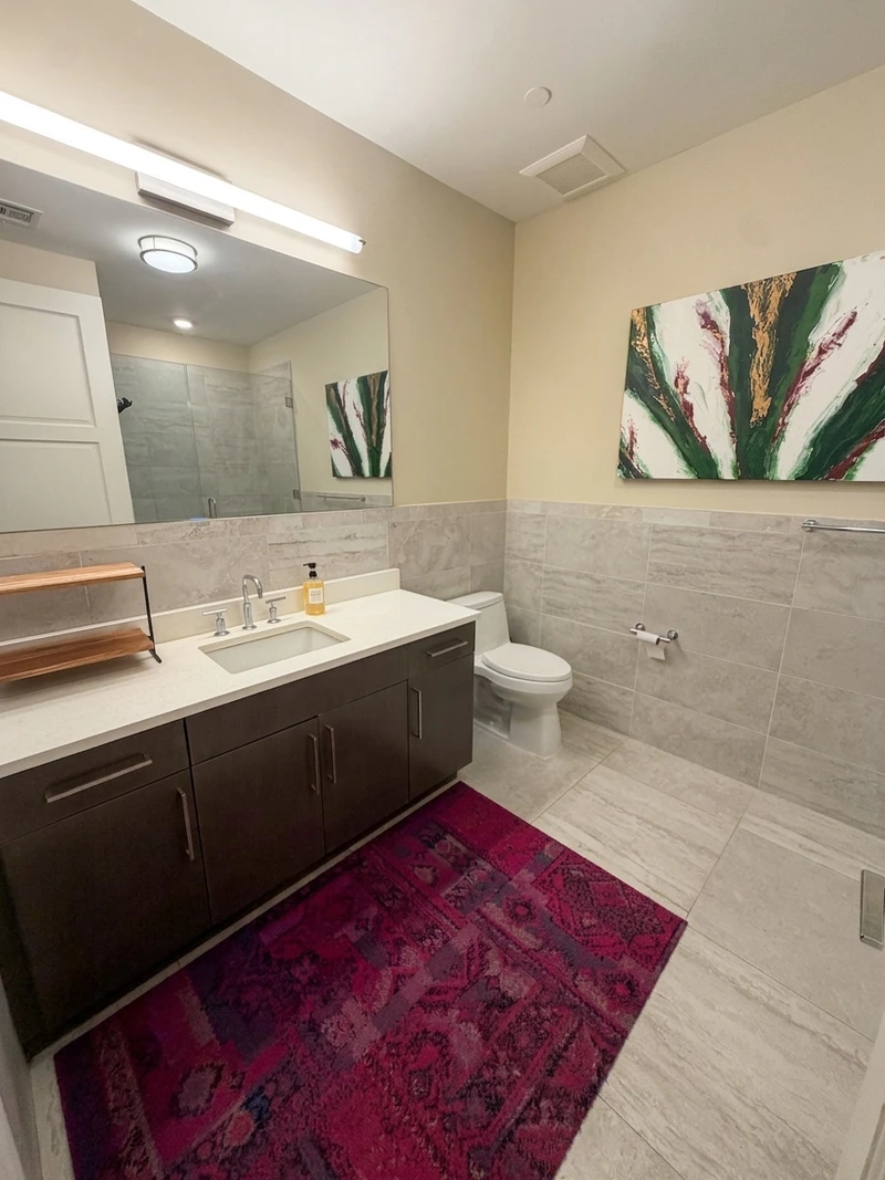 a studio in Edgewater photo 10