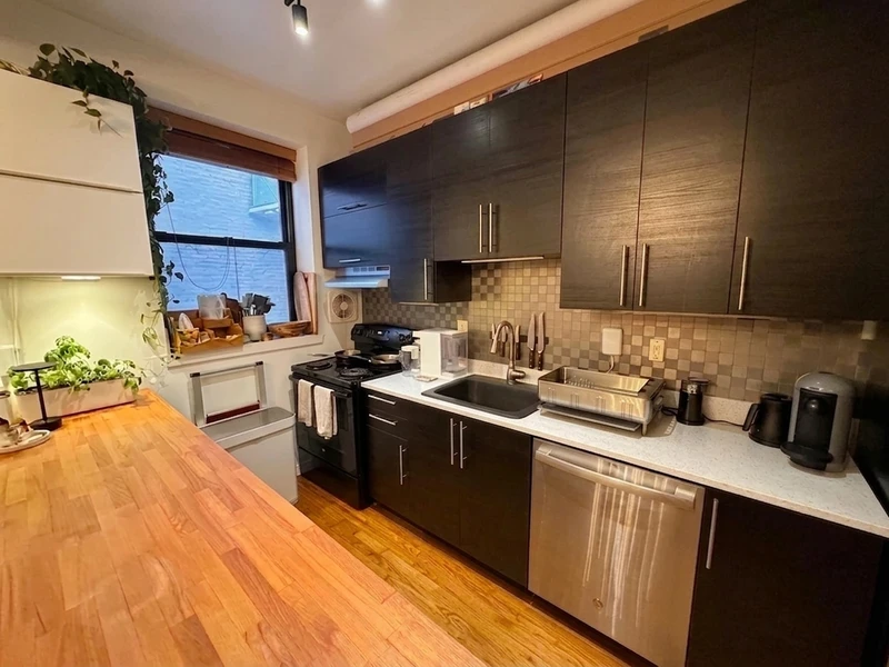 1 bedroom in Gramercy photo 2