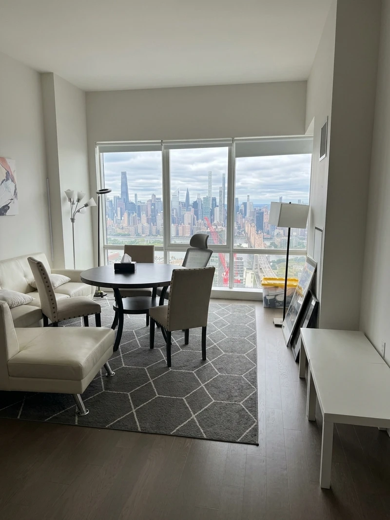 private room in LIC photo 4