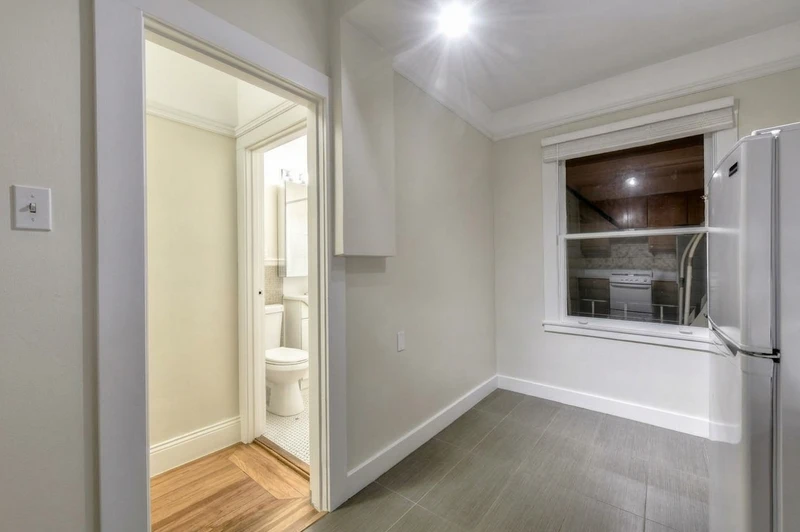 a studio in Inner Richmond photo 4