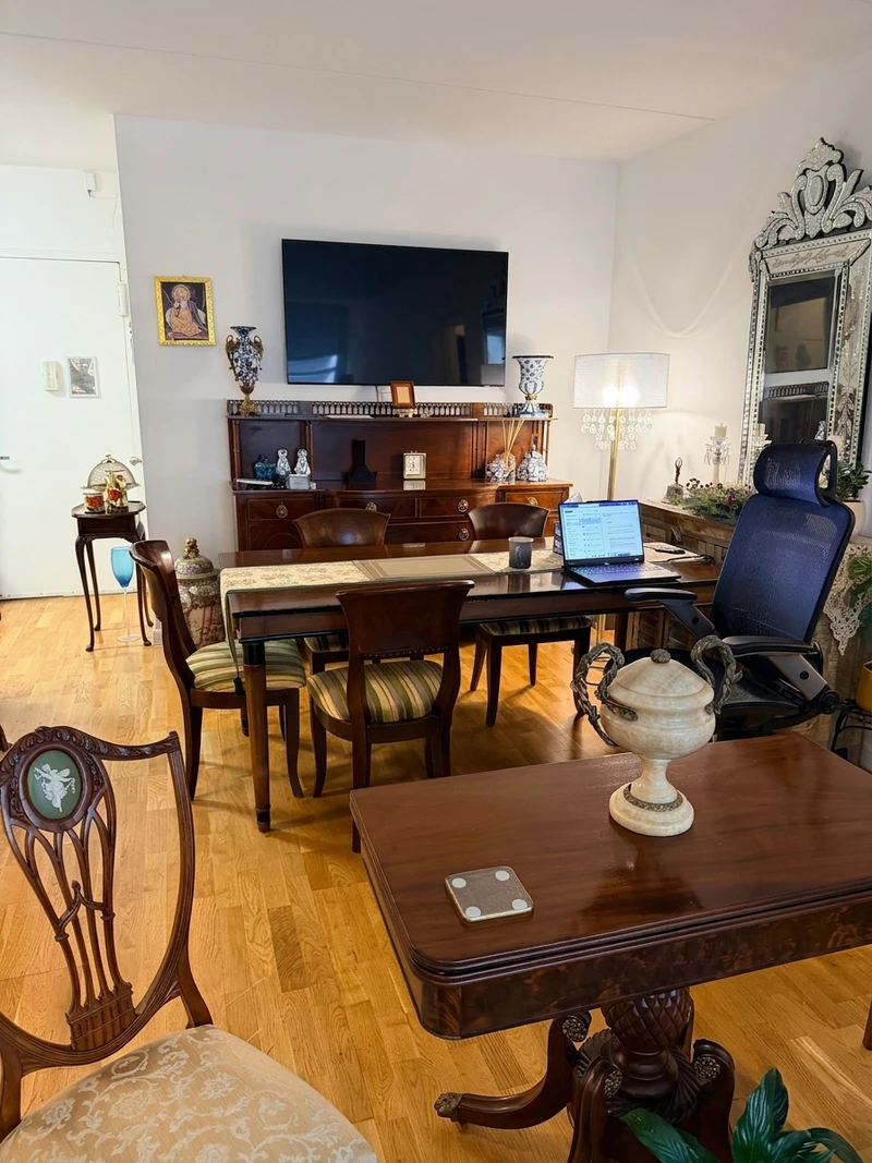 2 bedroom in Battery Park City photo 2