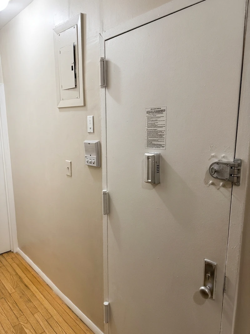1 bedroom in Kips Bay photo 12