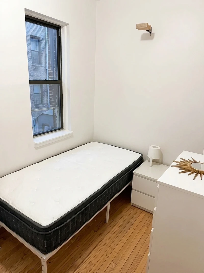 1 bedroom in Kips Bay photo 3