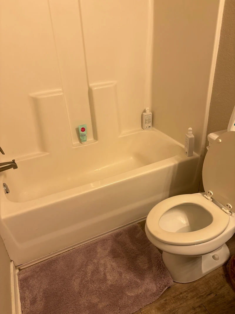 a room in Wilmington photo 10