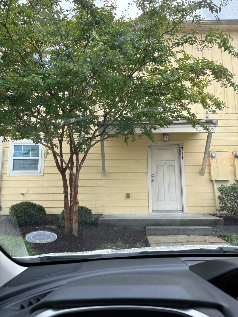 a room in Wilmington photo 9