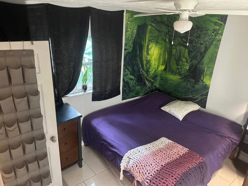 a room in Armenia Gardens Estates photo 11