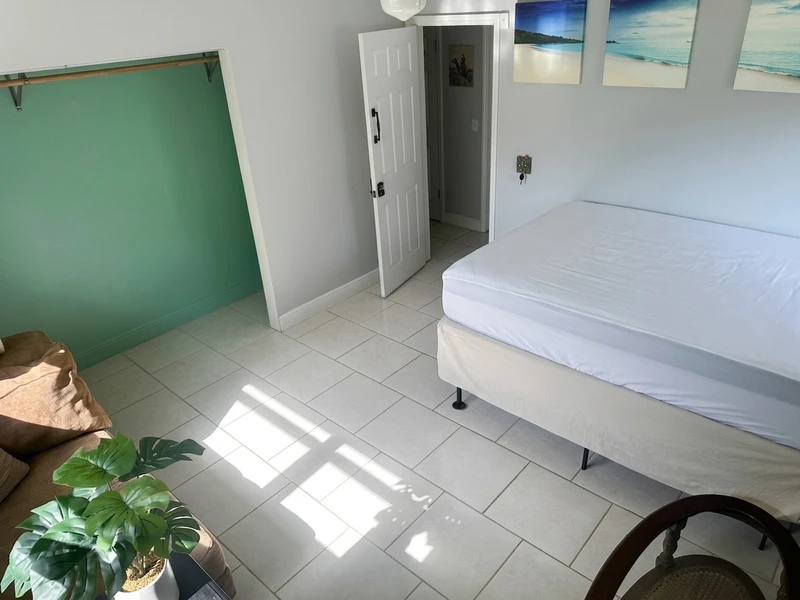 a room in Armenia Gardens Estates photo 7