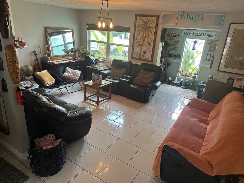 a room in Armenia Gardens Estates photo 2