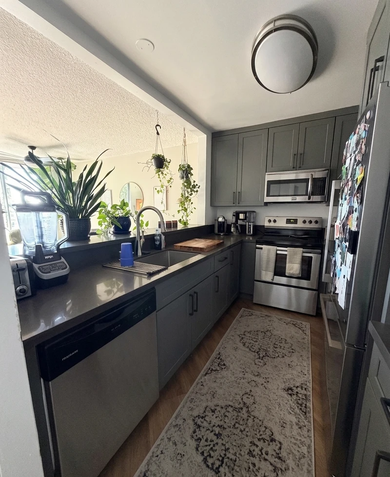 1 bedroom in Central LA photo 4