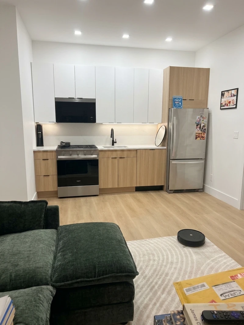 private room in Hell's Kitchen photo 3