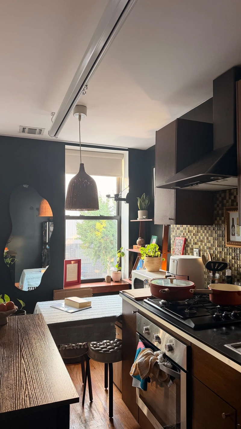 1 bedroom in Crown Heights photo 2