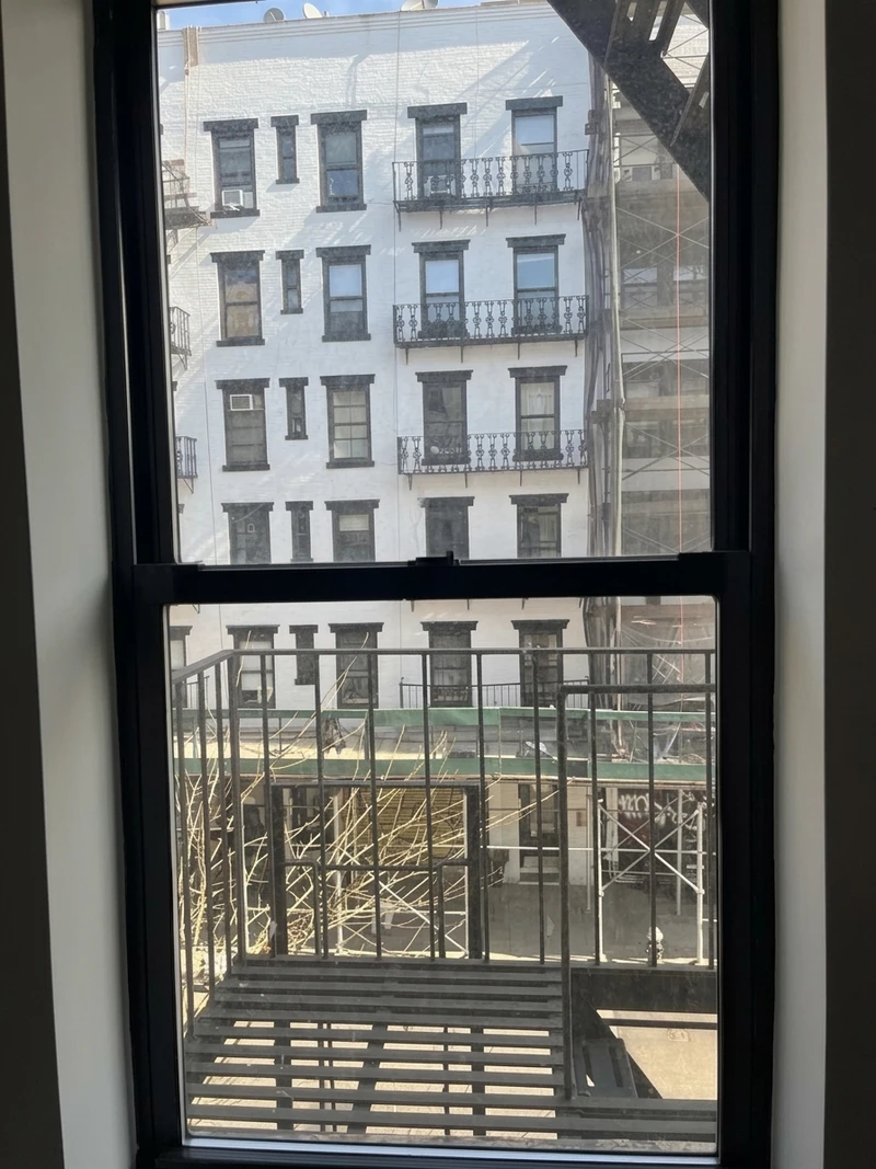 1 bedroom in East Village photo 5