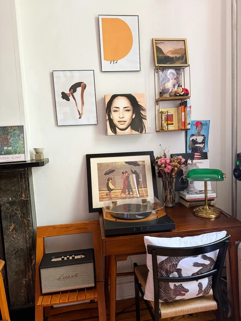 a studio in Stuyvesant Heights photo 2