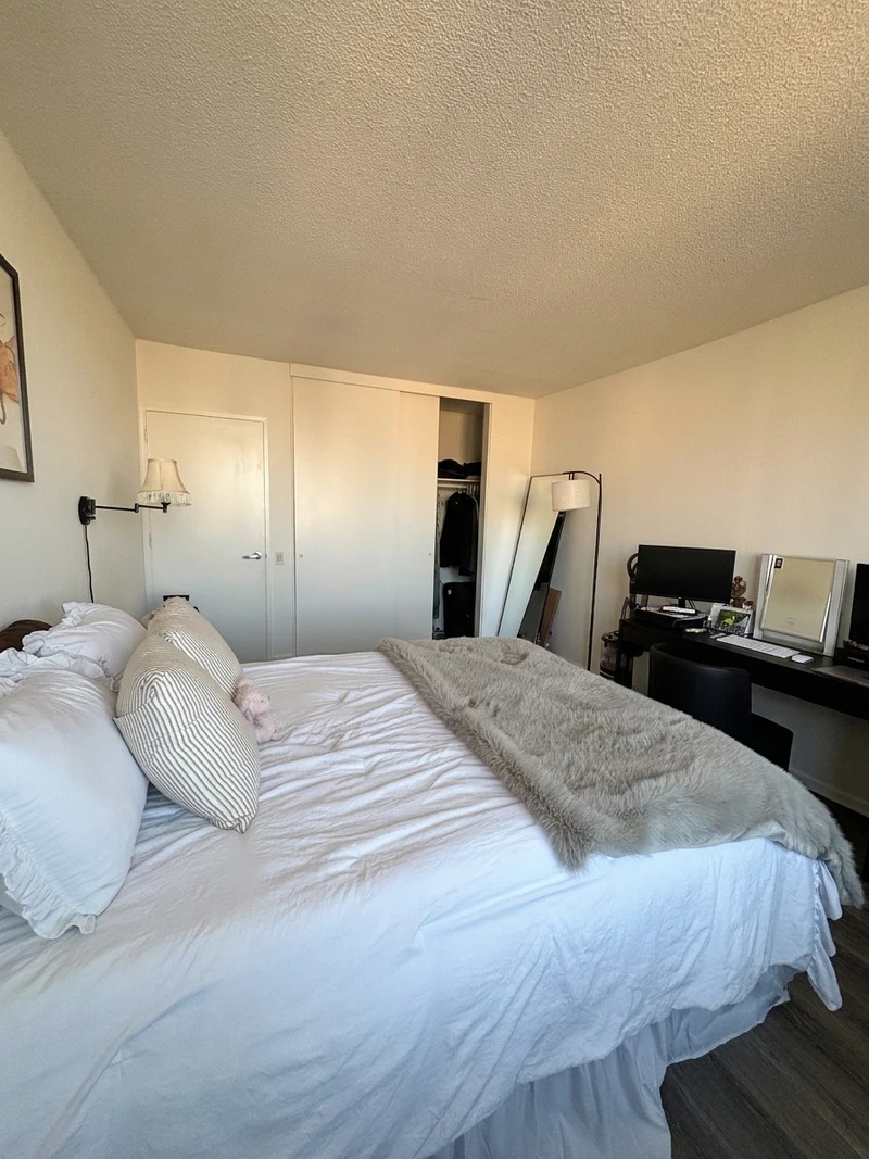 private room in Murray Hill photo 2