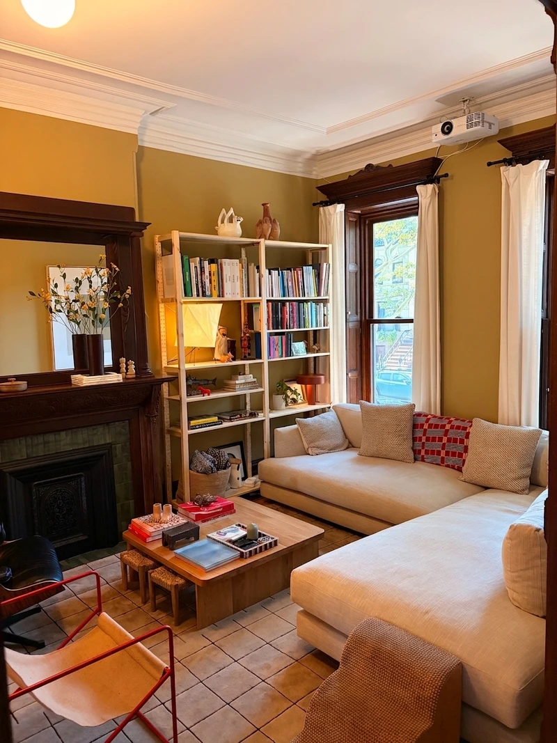 2 bedroom in Ocean Hill photo 2