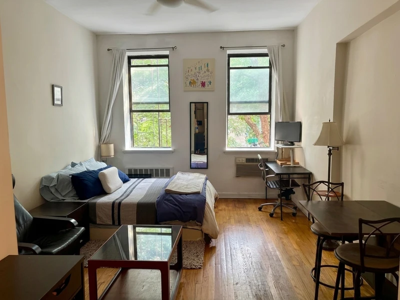 a studio in East Village photo 2