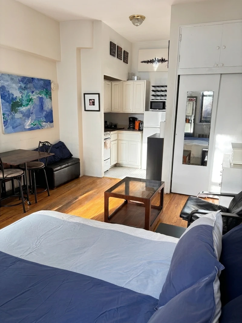 a studio in East Village photo 3