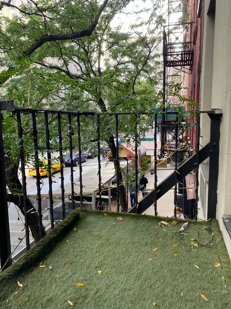 a studio in East Village photo 7