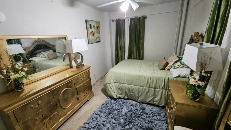private room in East Harlem photo 2