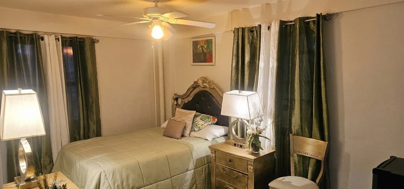 private room in East Harlem photo 4