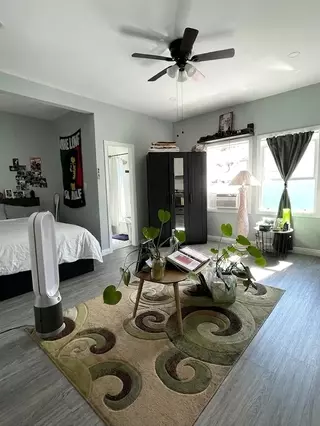 a studio in Westlake