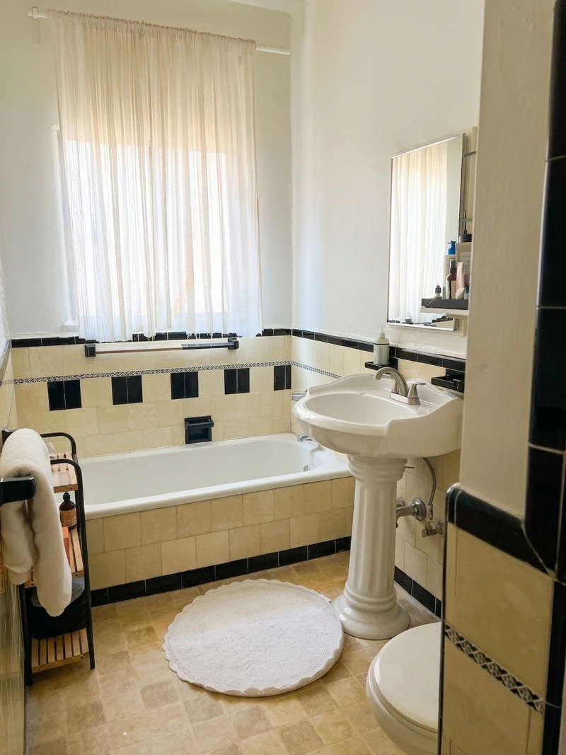 1 bedroom in Fairfax photo 7