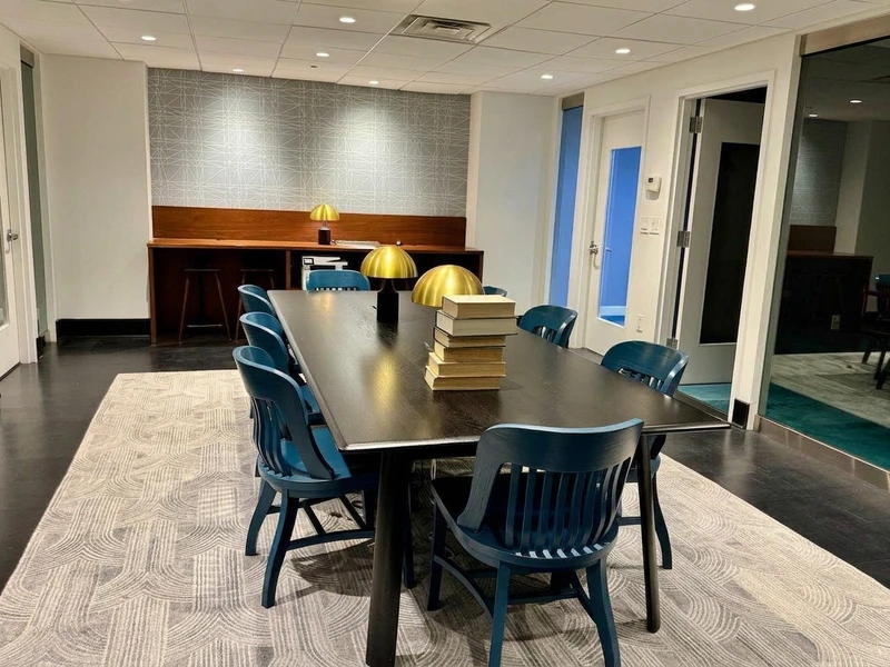 a room in Financial District photo 12