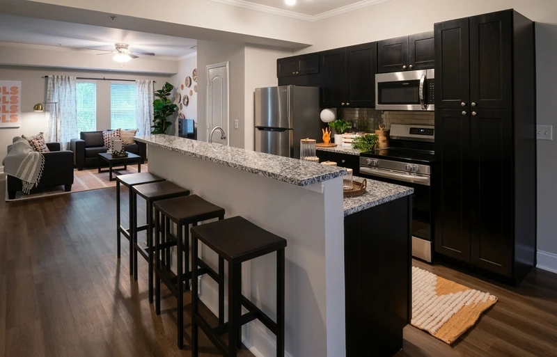 3+ bedroom in Kimberlin Heights photo 9