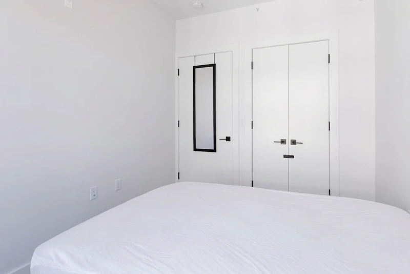 private room in East Harlem photo 2