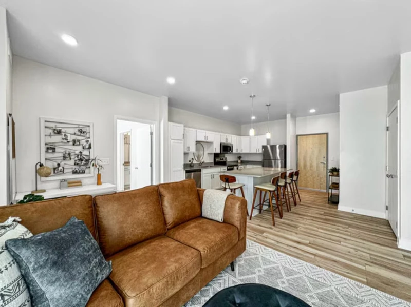 1 bedroom in Waukee photo 3