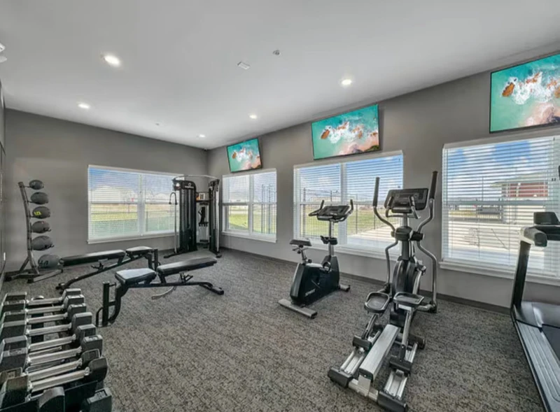 1 bedroom in Waukee photo 6