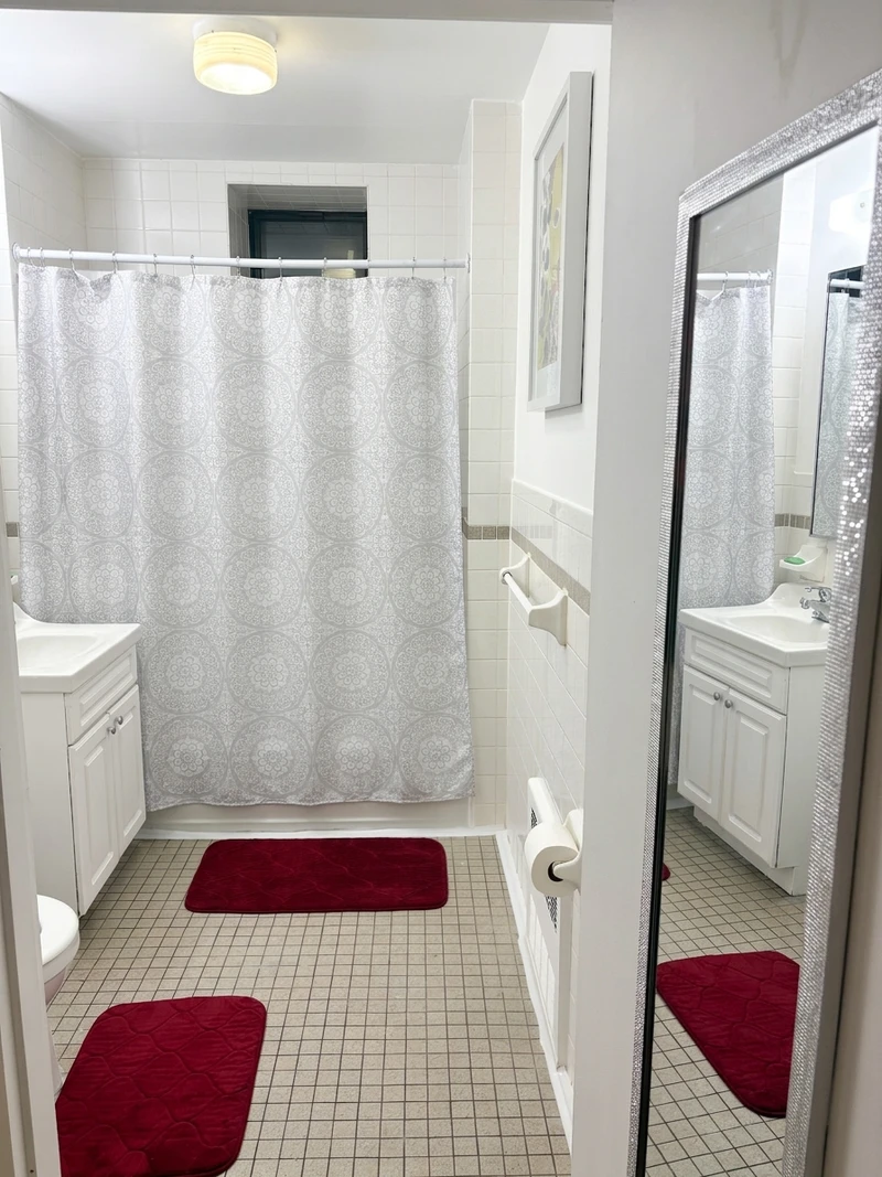 1 bedroom in Harlem photo 5