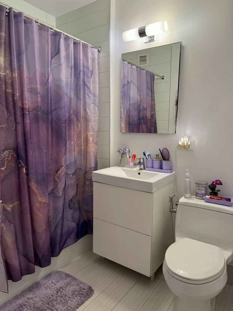 a room in Theater District photo 5