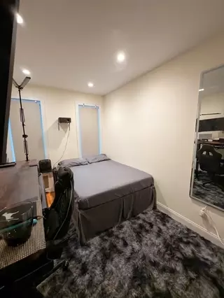 a room in Theater District