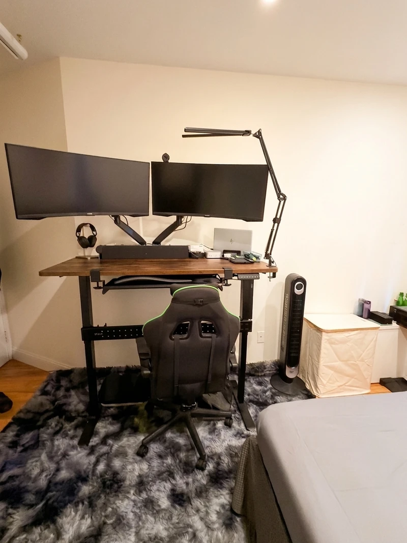 a room in Theater District photo 2