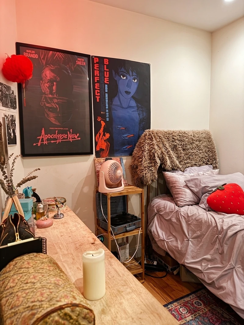a room in Theater District