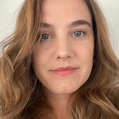 Elizabeth L.