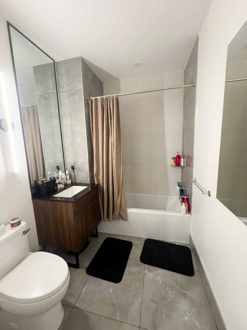 1 bedroom in Woodside photo 3