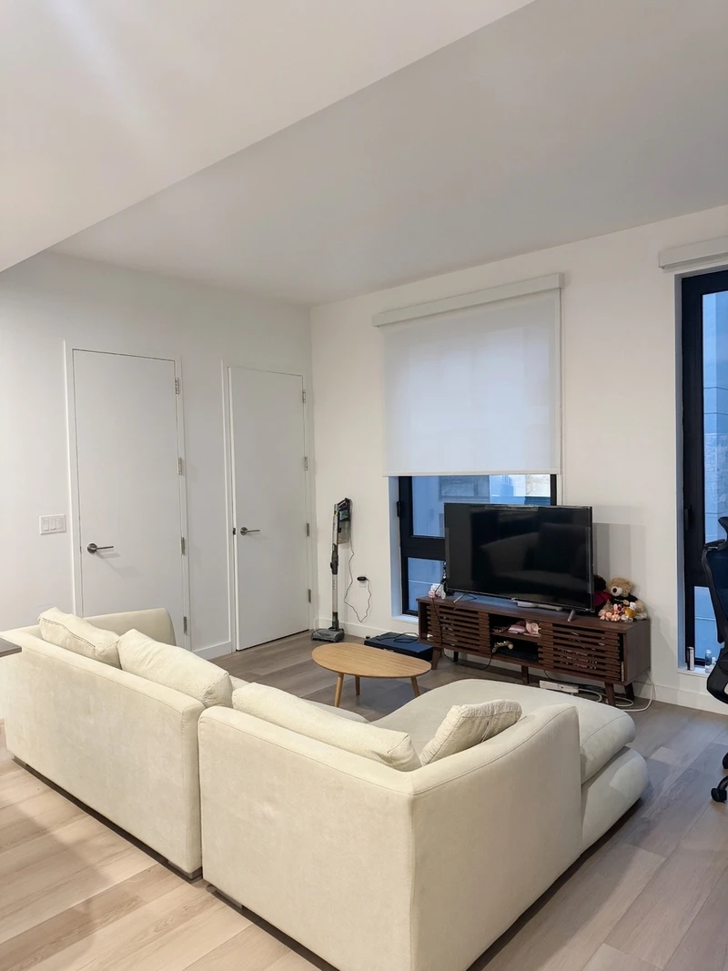 1 bedroom in Woodside photo 5