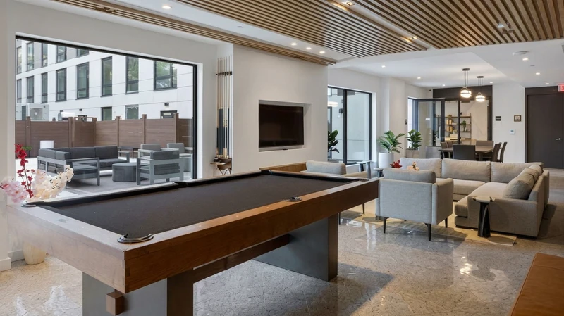 1 bedroom in Woodside photo 8