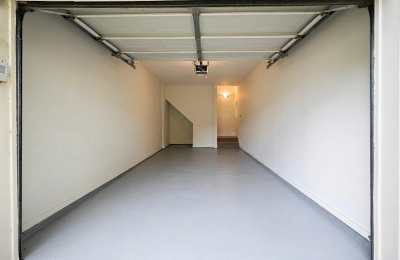 2 bedroom in Far North Dallas photo 2