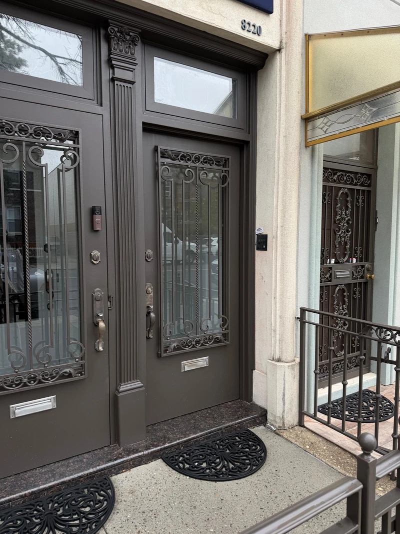 private room in Bensonhurst photo 2
