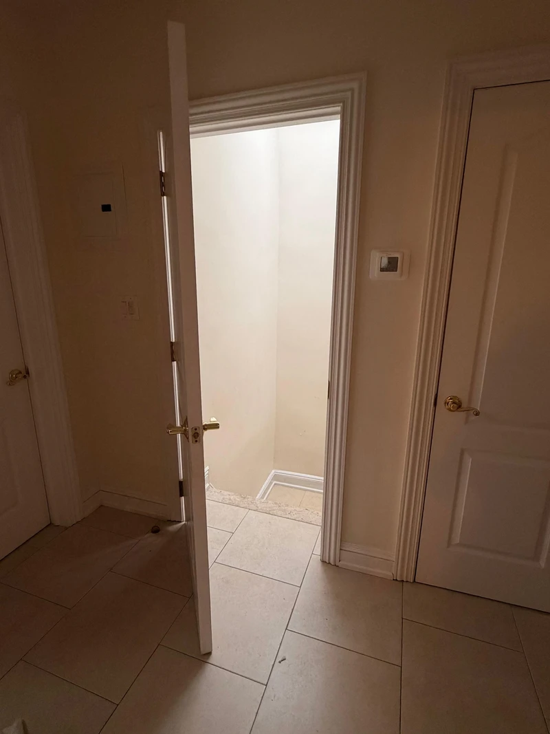 private room in Bensonhurst photo 9