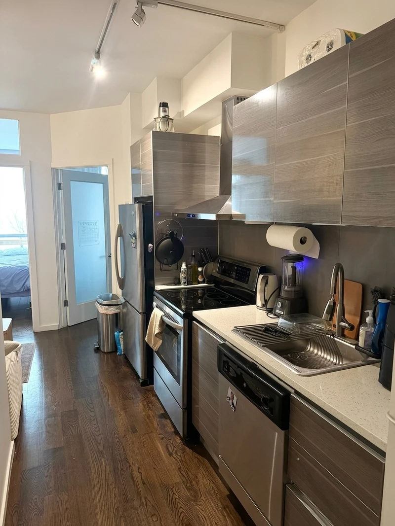 a room in Williamsburg photo 4