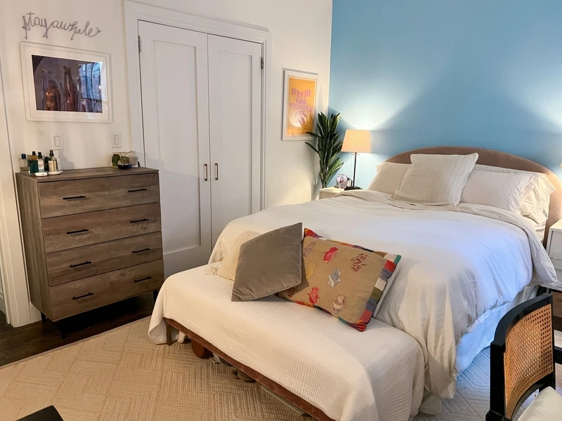 2 bedroom in west village photo 5