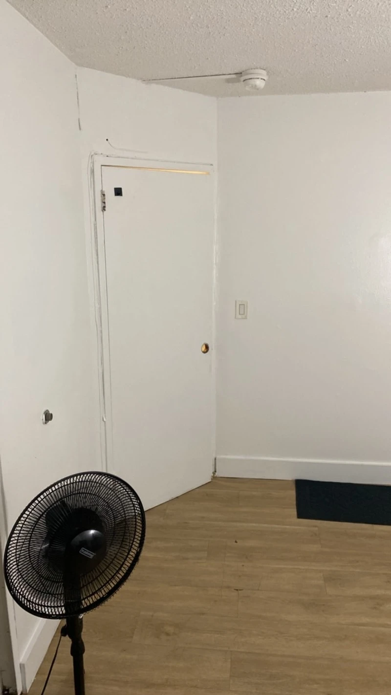 private room in Crown Heights photo 4