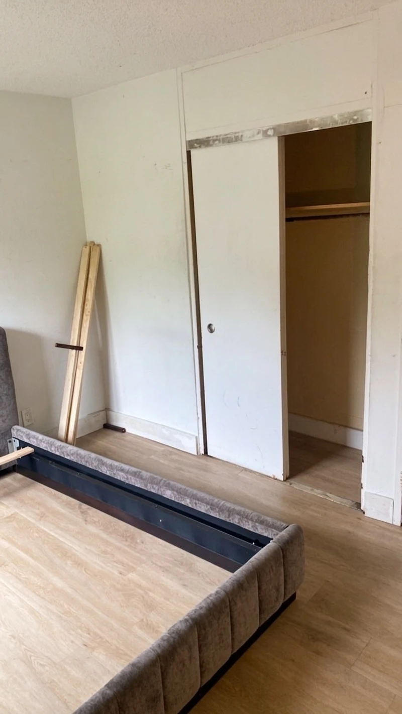 a room in Crown Heights photo 3