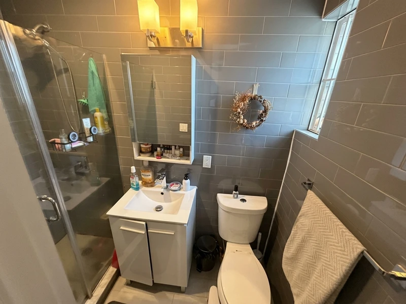 private room in Flushing photo 5