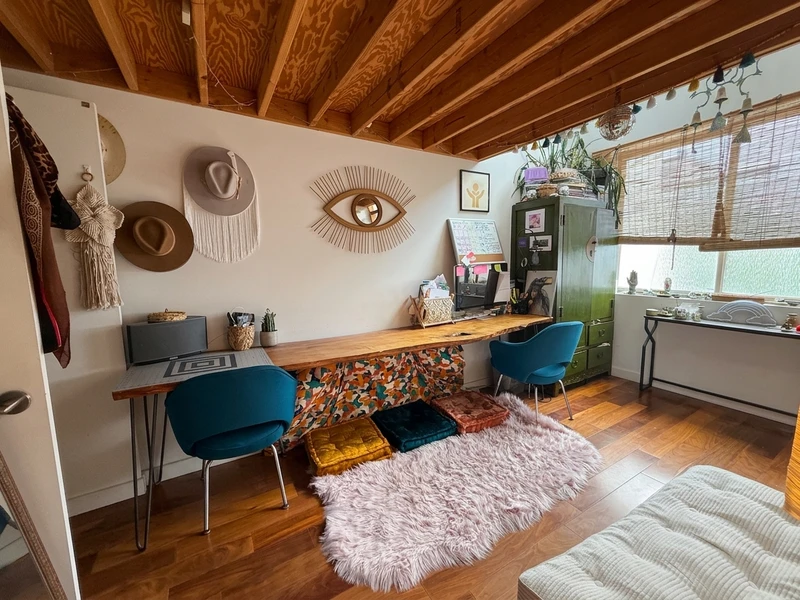 a room in Clinton hill photo 10
