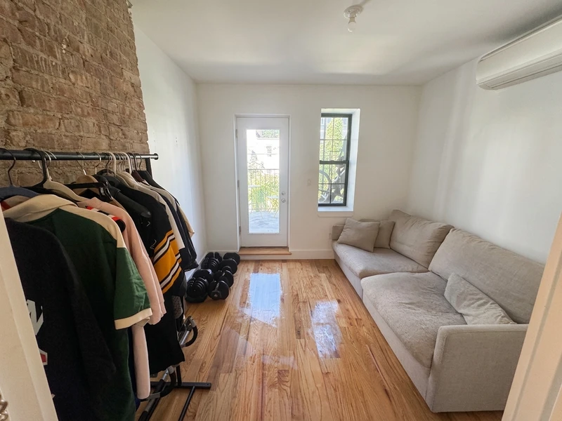 private room in Bushwick photo 2